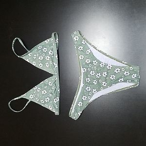 SHEIN Woman's 2- piece Swimsuit, size S